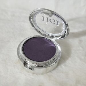 TIGI Purple Haze Eyeshadow Compact